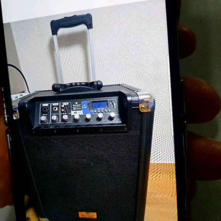 반주기 스피커 판매합니다  ~~새거같은중고