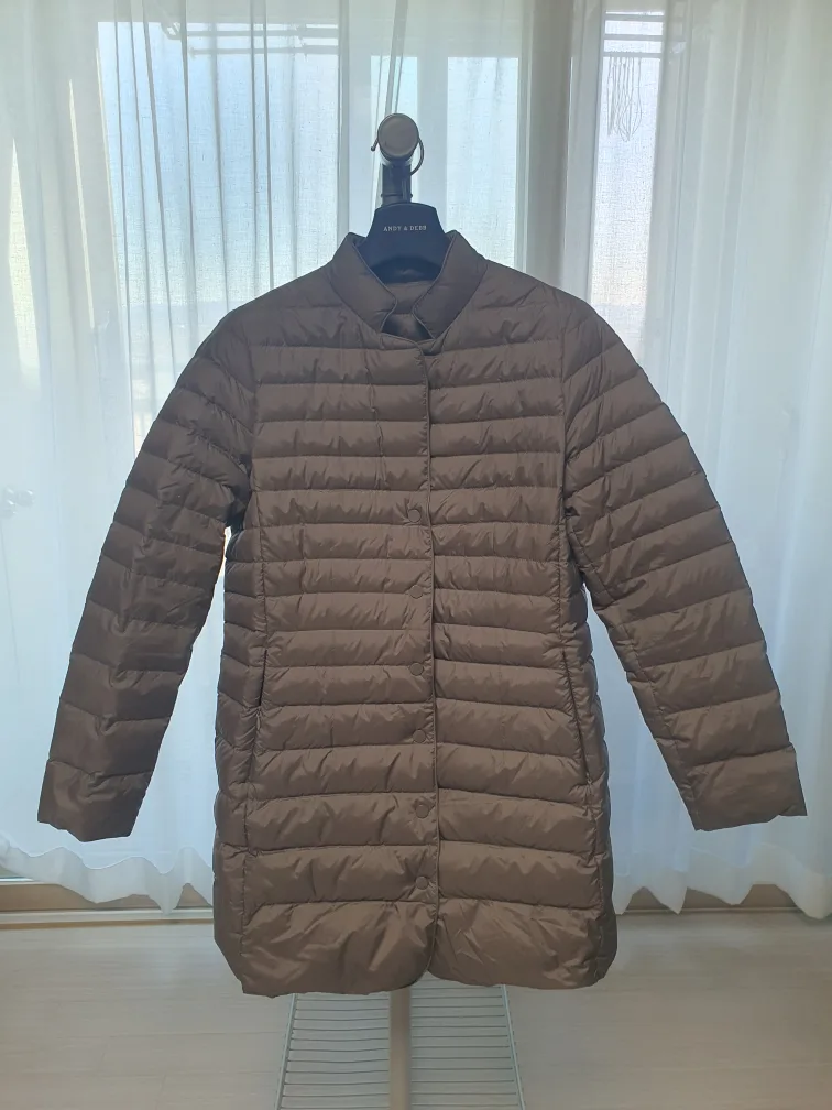 아이잗바바 경량구스패딩