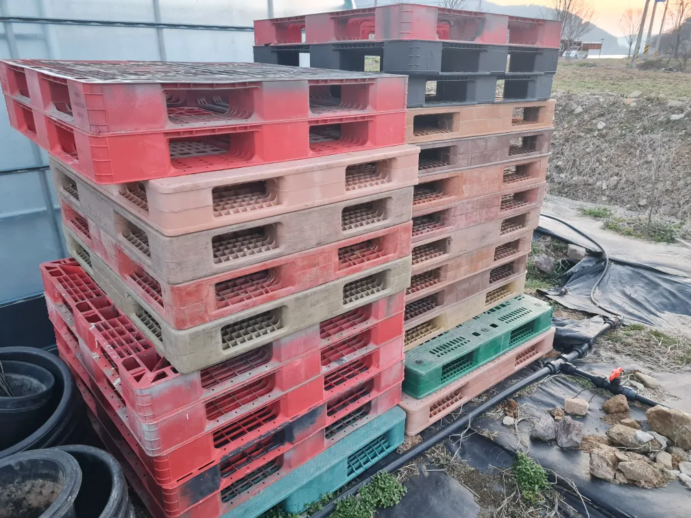 팔레트 개당 5000원 모두 가져가시면 나눔