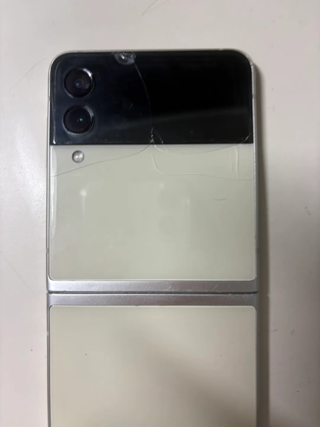 갤럭시 Z Flip3 중고폰 팝니다