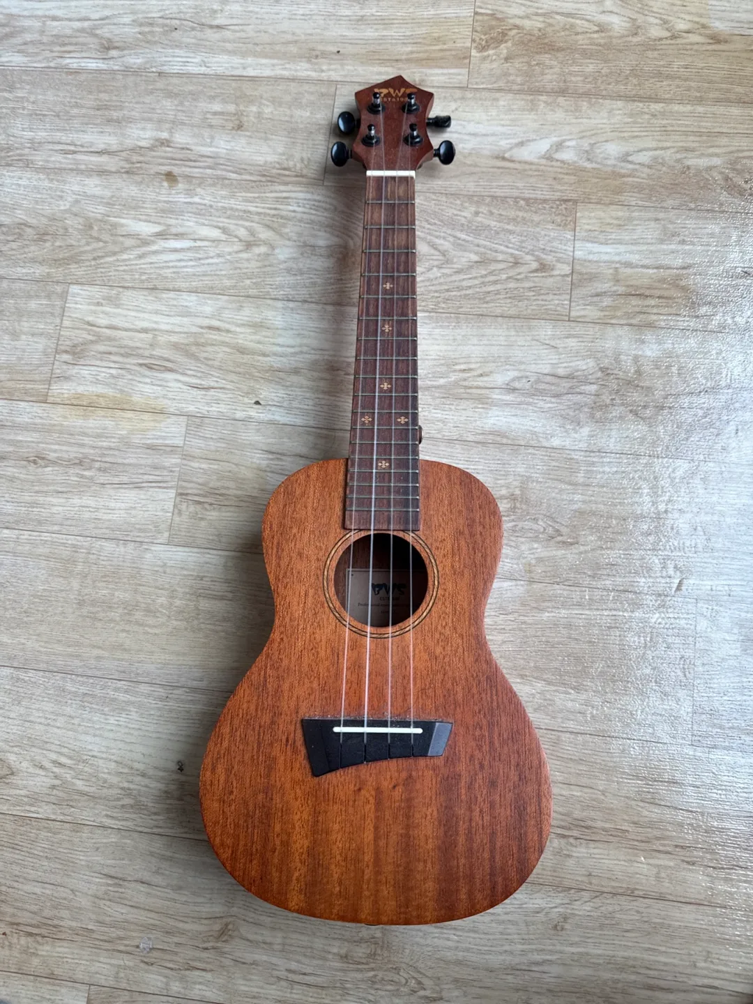 중고 우쿨렐레 판매