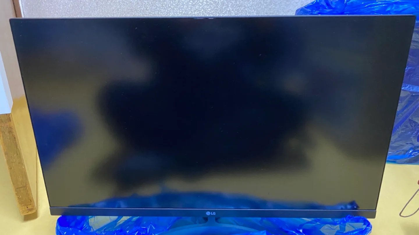 LG 27인치 중고모니터 27mn60t