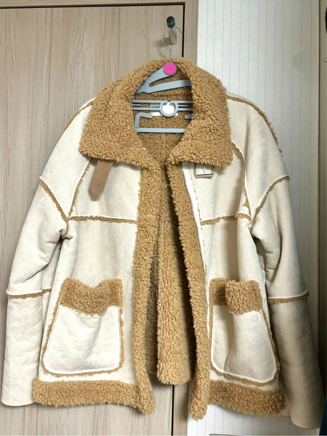 뽀글이 털 무스탕