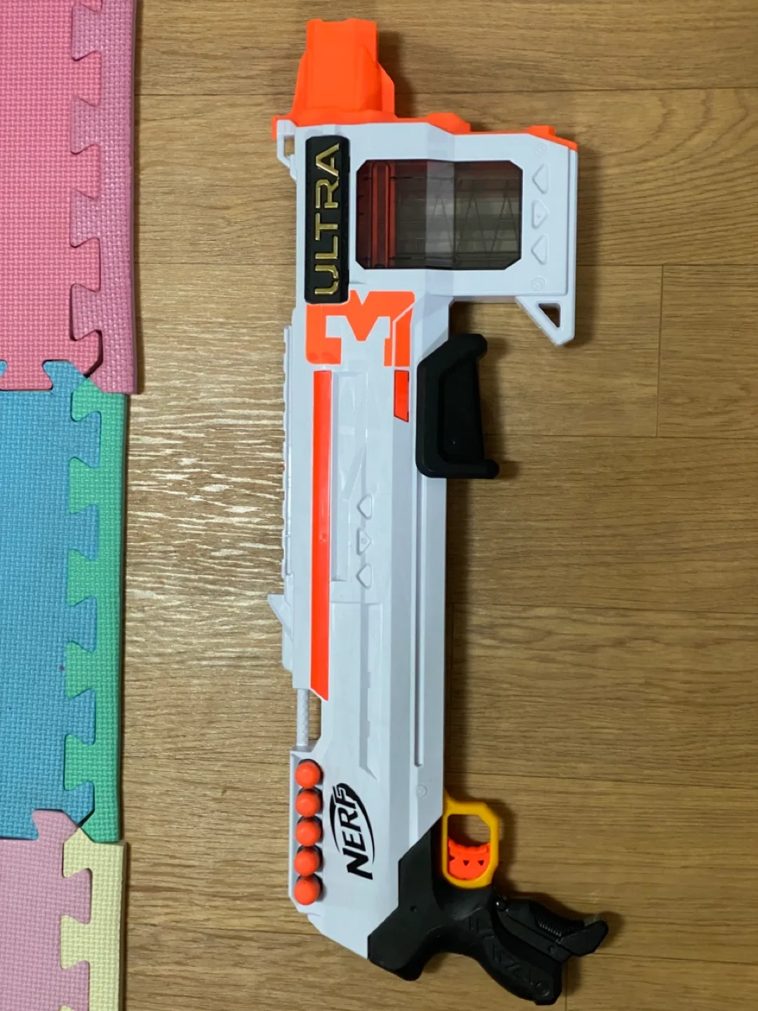 장난감총입니다(중고)