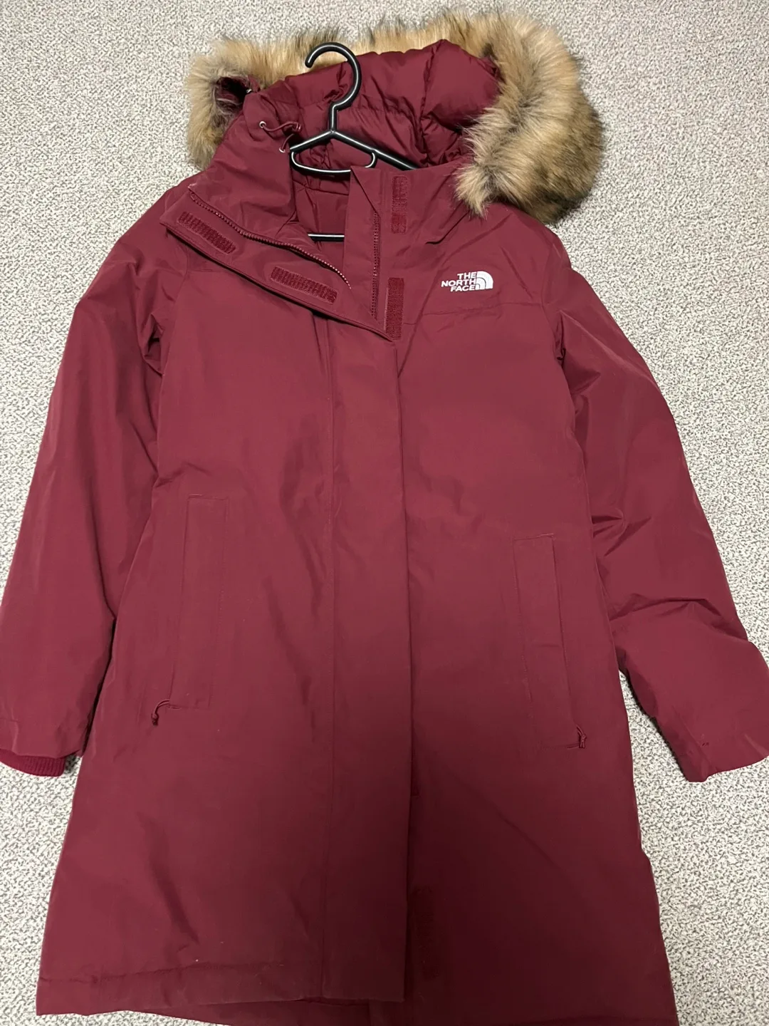 노스페이스 오리털 패딩 와인색 S 실착1회