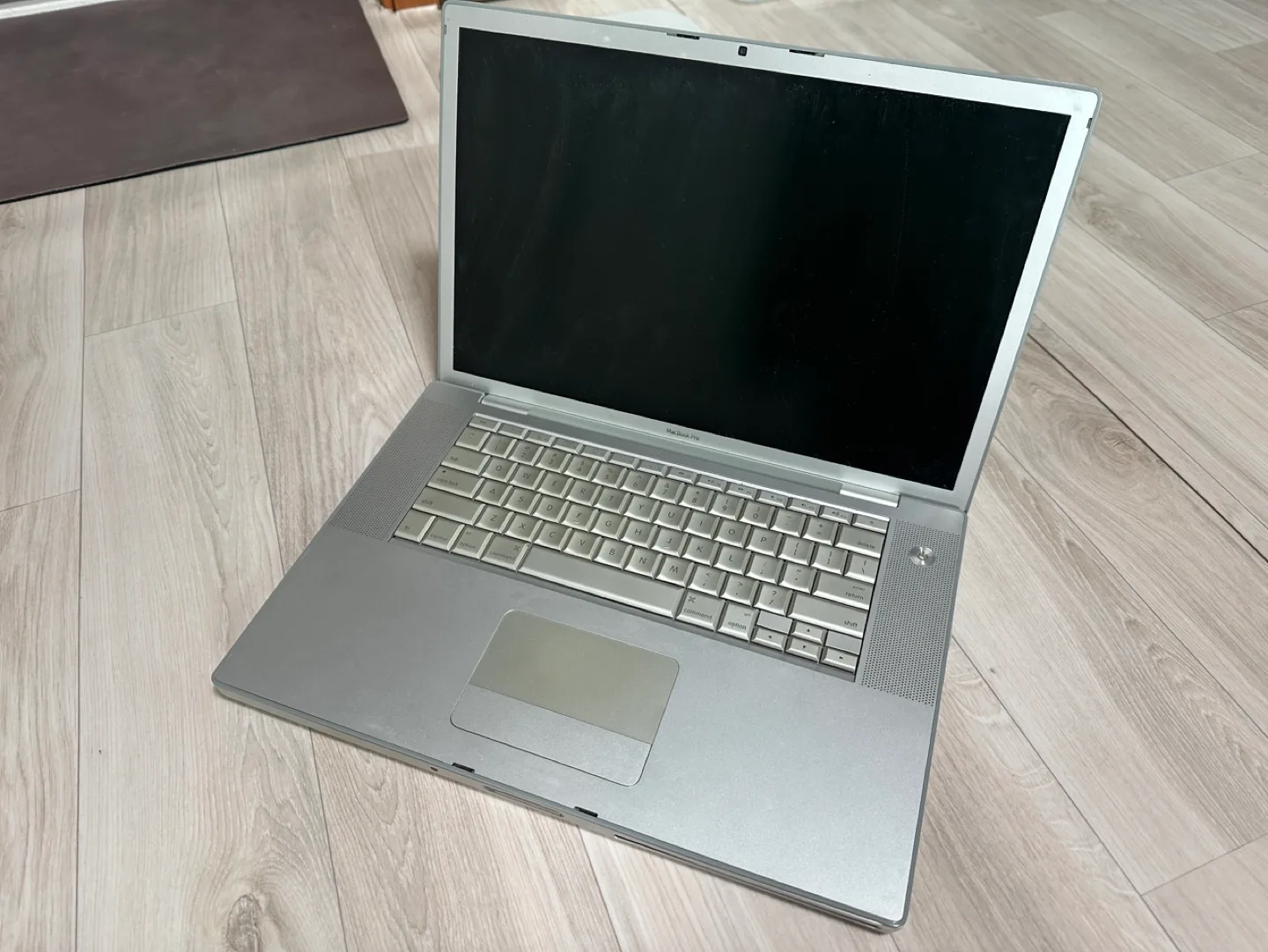 맥북프로팝니다