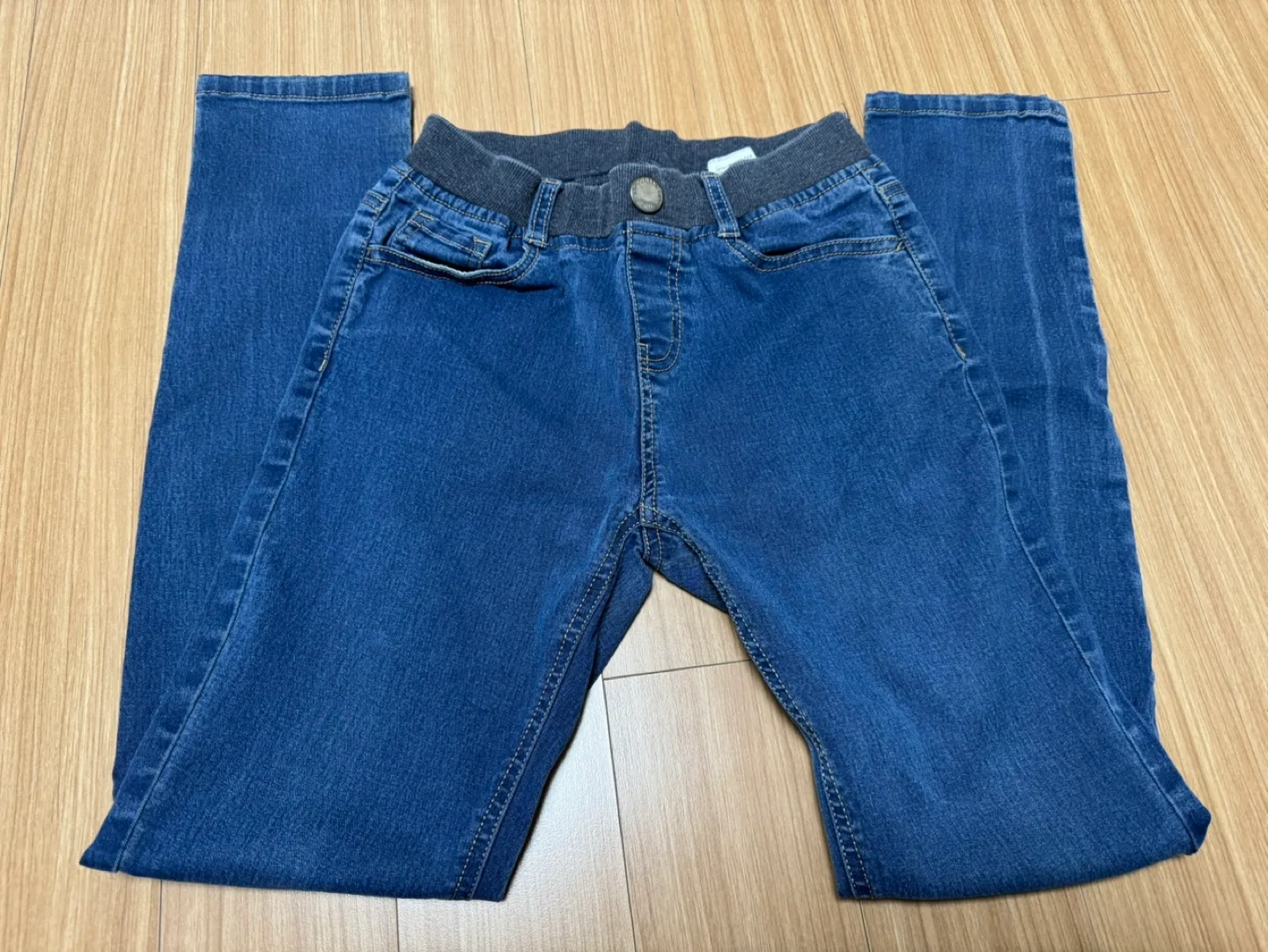 청바지 주니어 밴딩  150 사이즈 중고