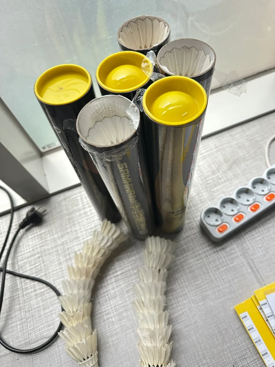 셔틀콕(중고) 싸게 팔아요(80개)