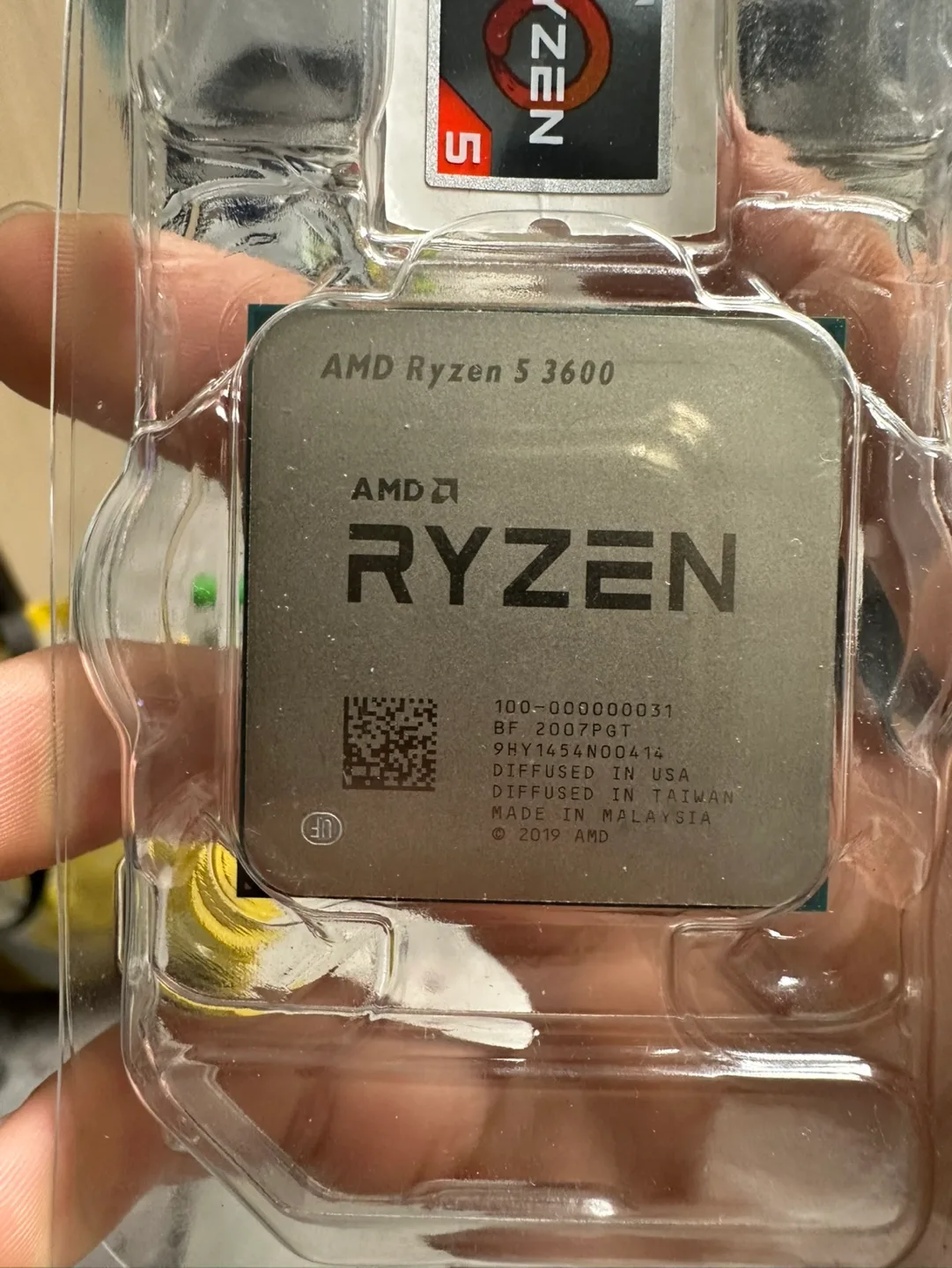 cpu 팝니다 핀이 휘어버린 중고 라이젠 5 3600 cpu 팝니다