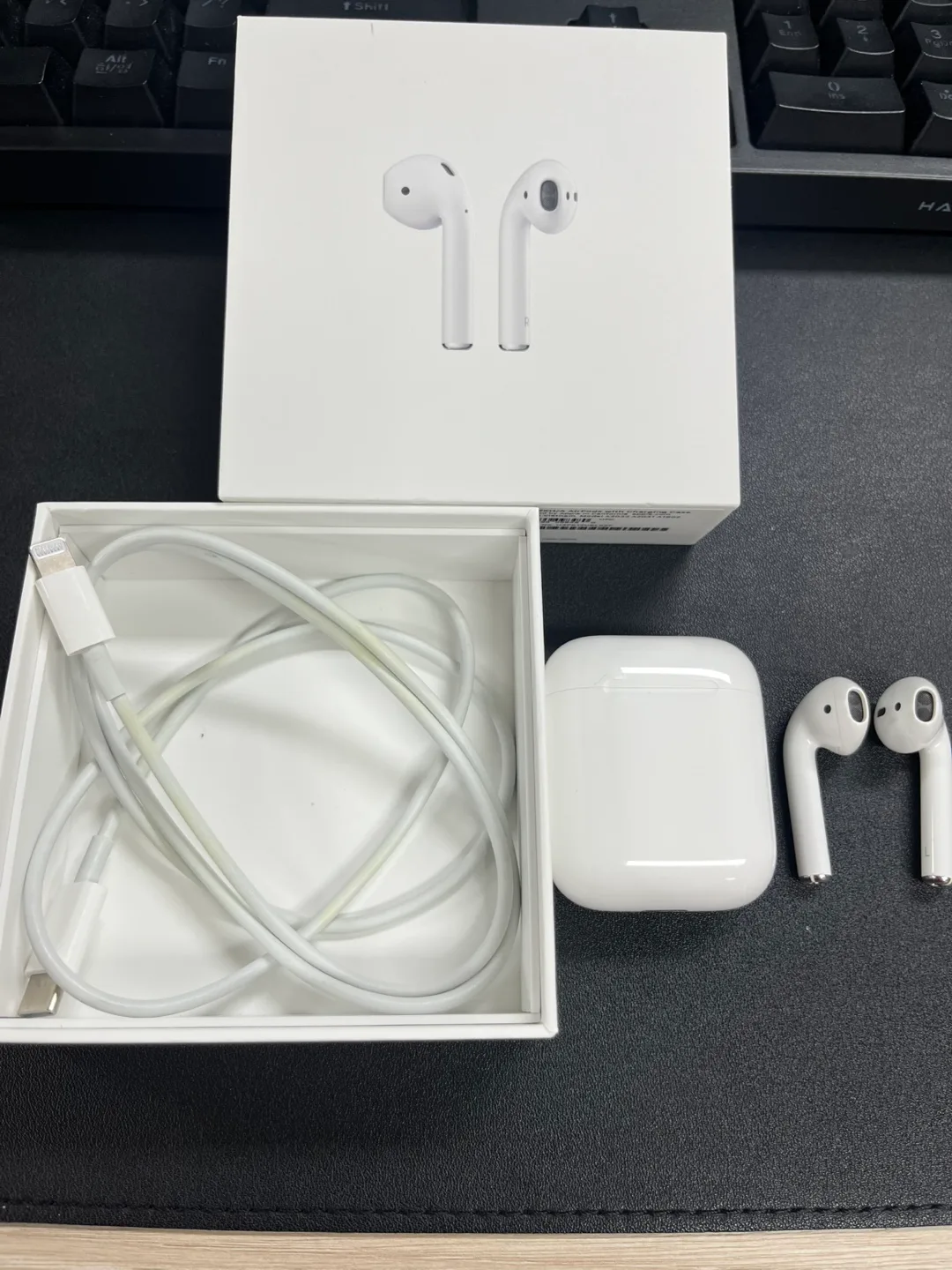 에어팟 2세대 팝니다!(중고)