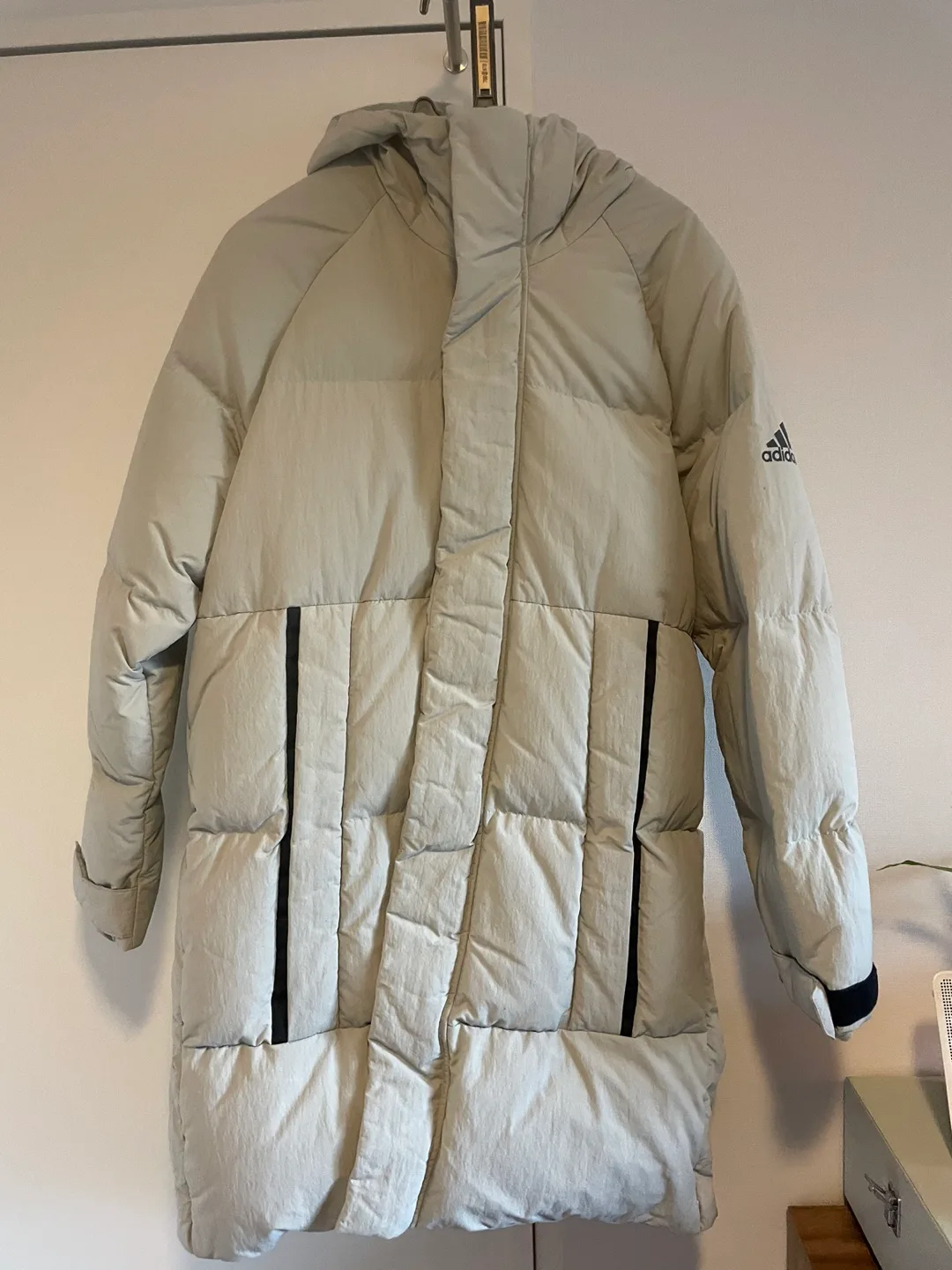 아디다스 오리털 롱패딩 L