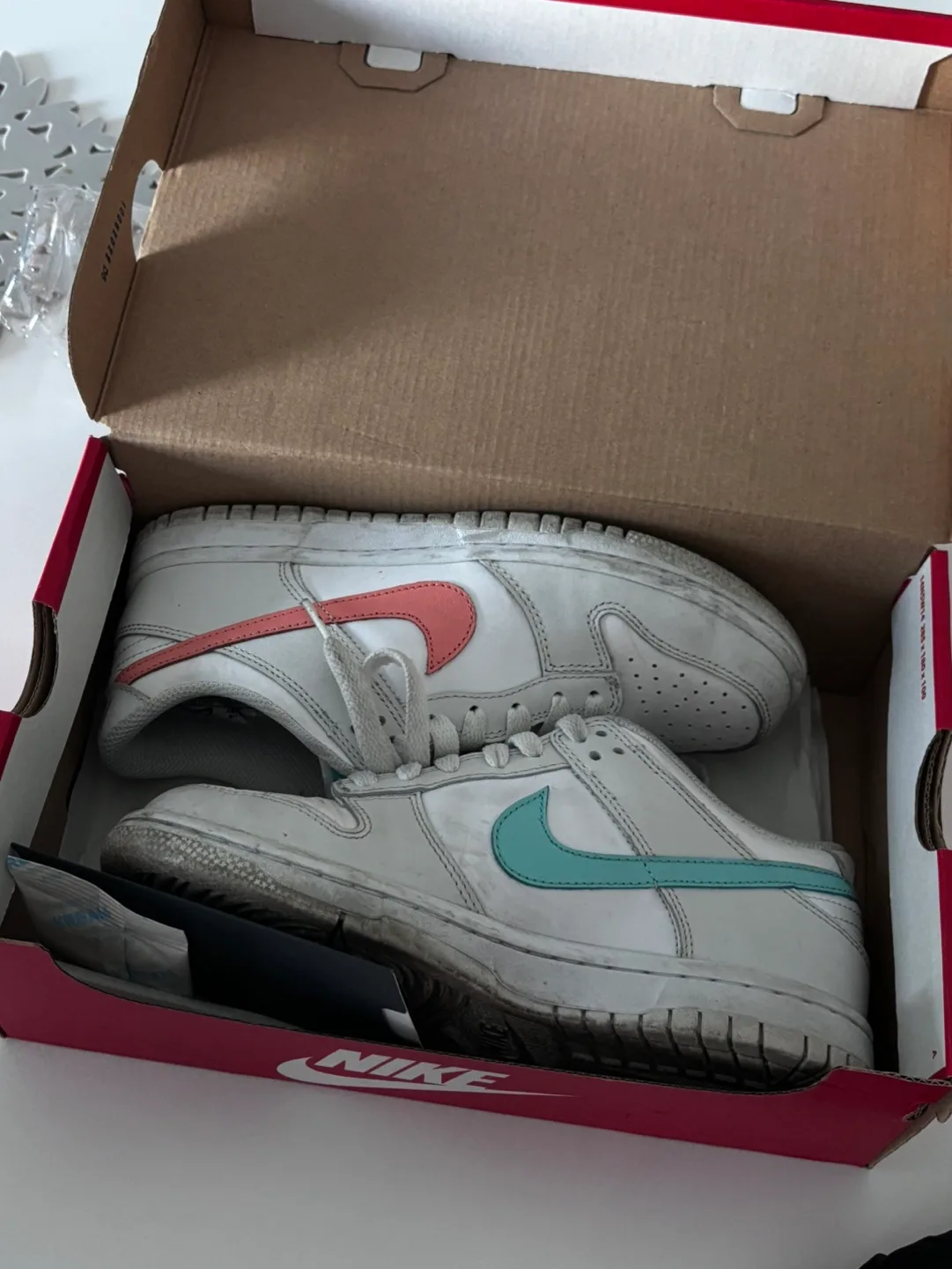 나이키 덩크로우 235 중고