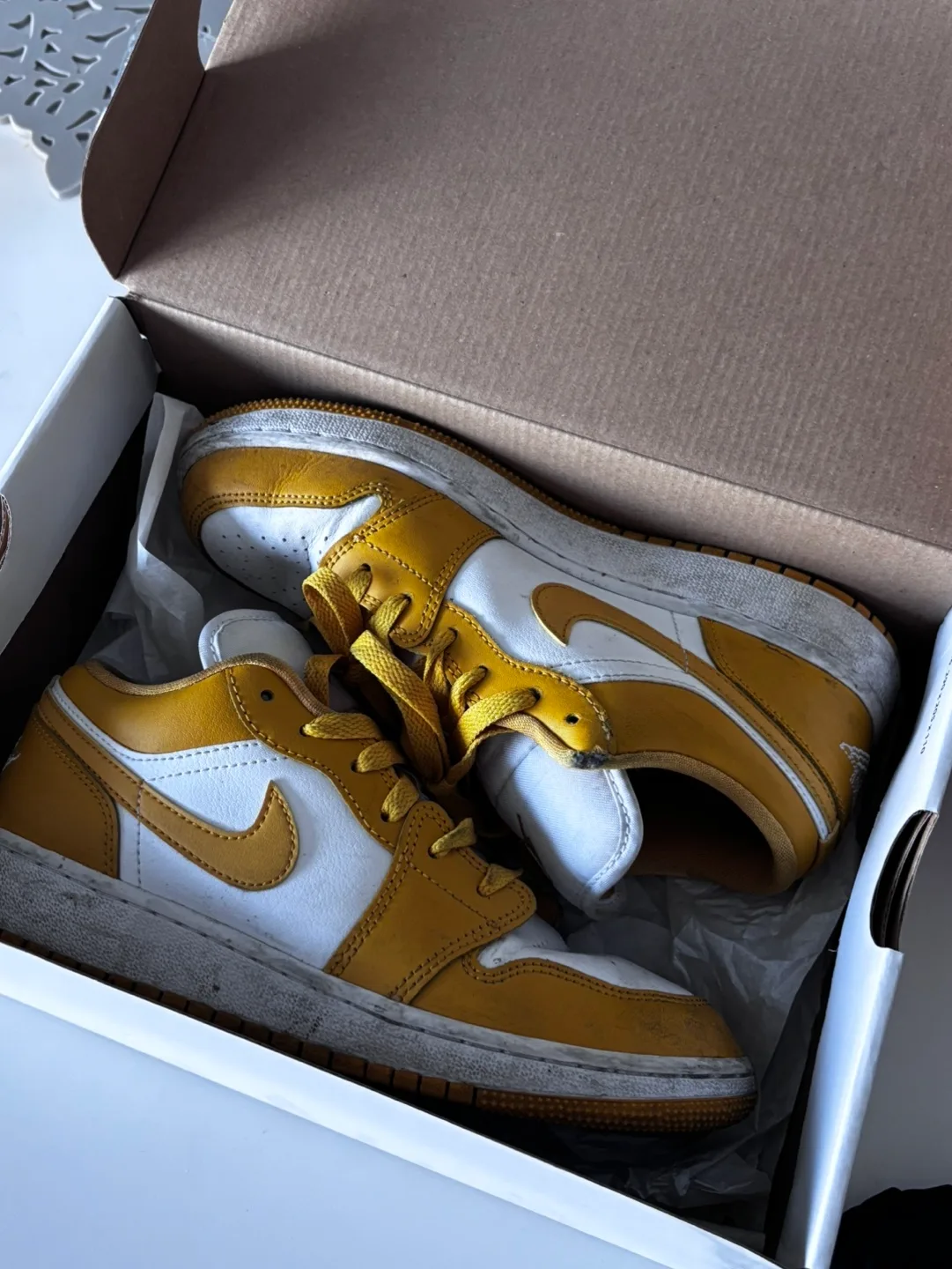 나이키 에어조던 로우 235 중고