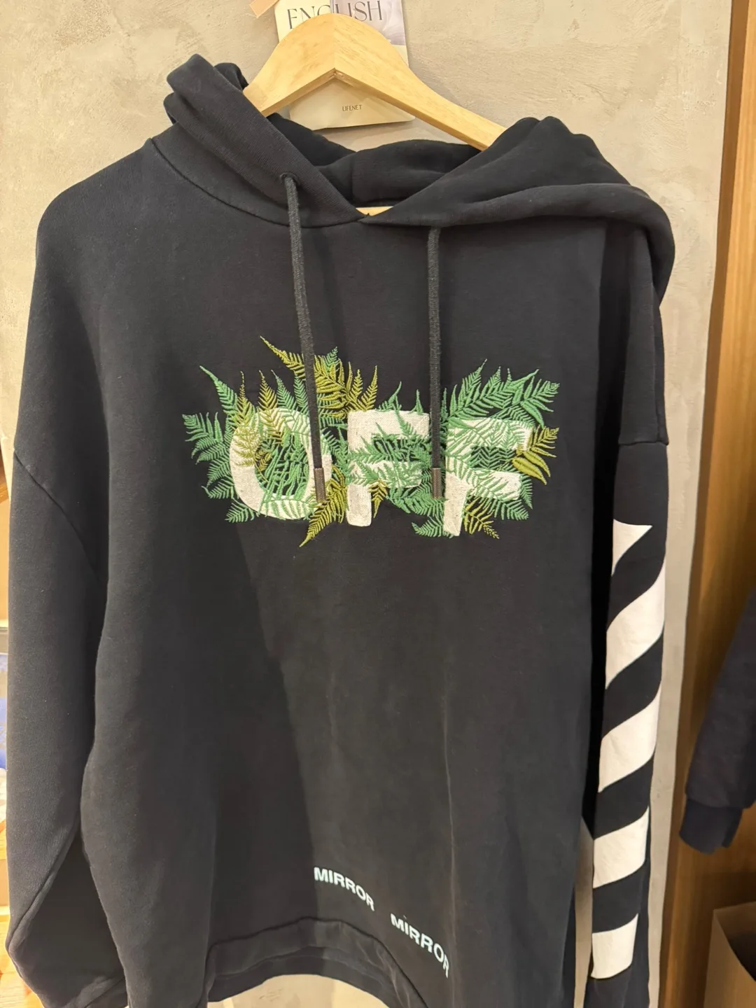 오프화이트 한정판 후드티