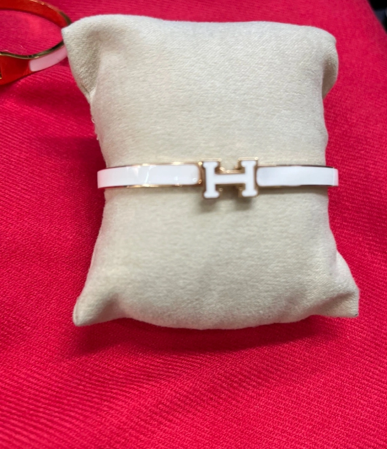 🧡Hermes 에르메스 클릭 아슈 뱅글 팔찌 화이트 크림 로즈골드 🧡PM사이즈 16CM , 폭 12MM