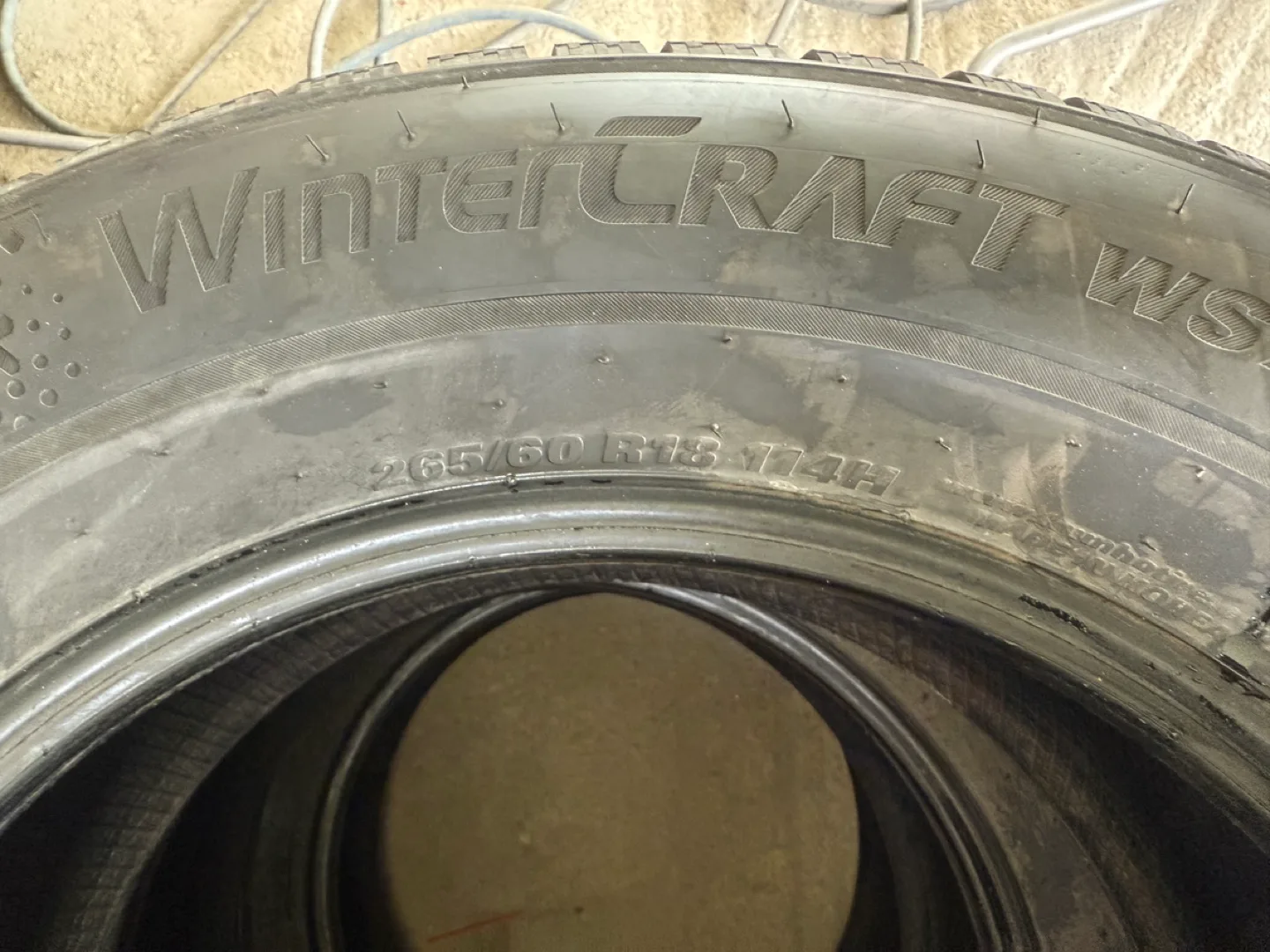 중고 스노우타이어