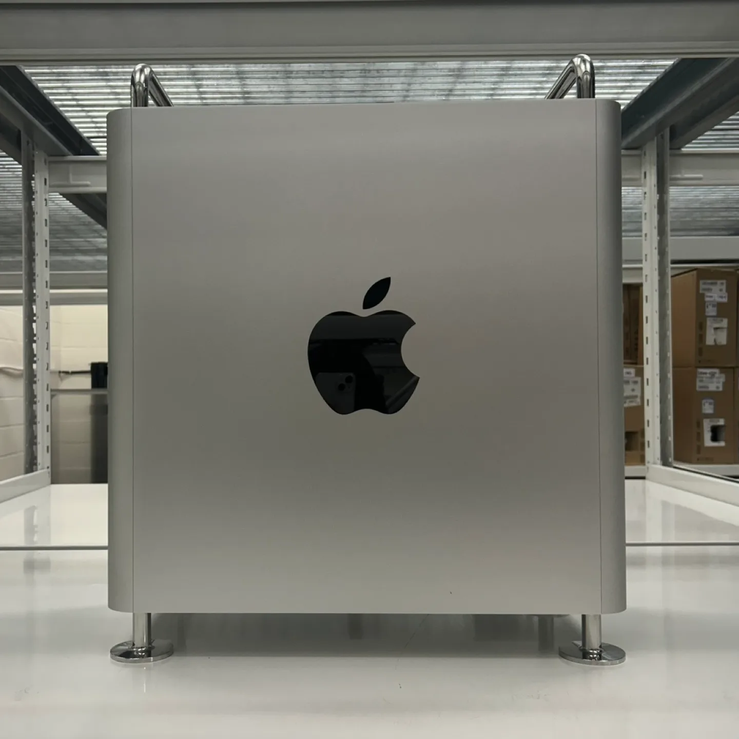 (카드가능)애플 뉴 맥프로 타워형 16코어 384GB 중고 판매합니다