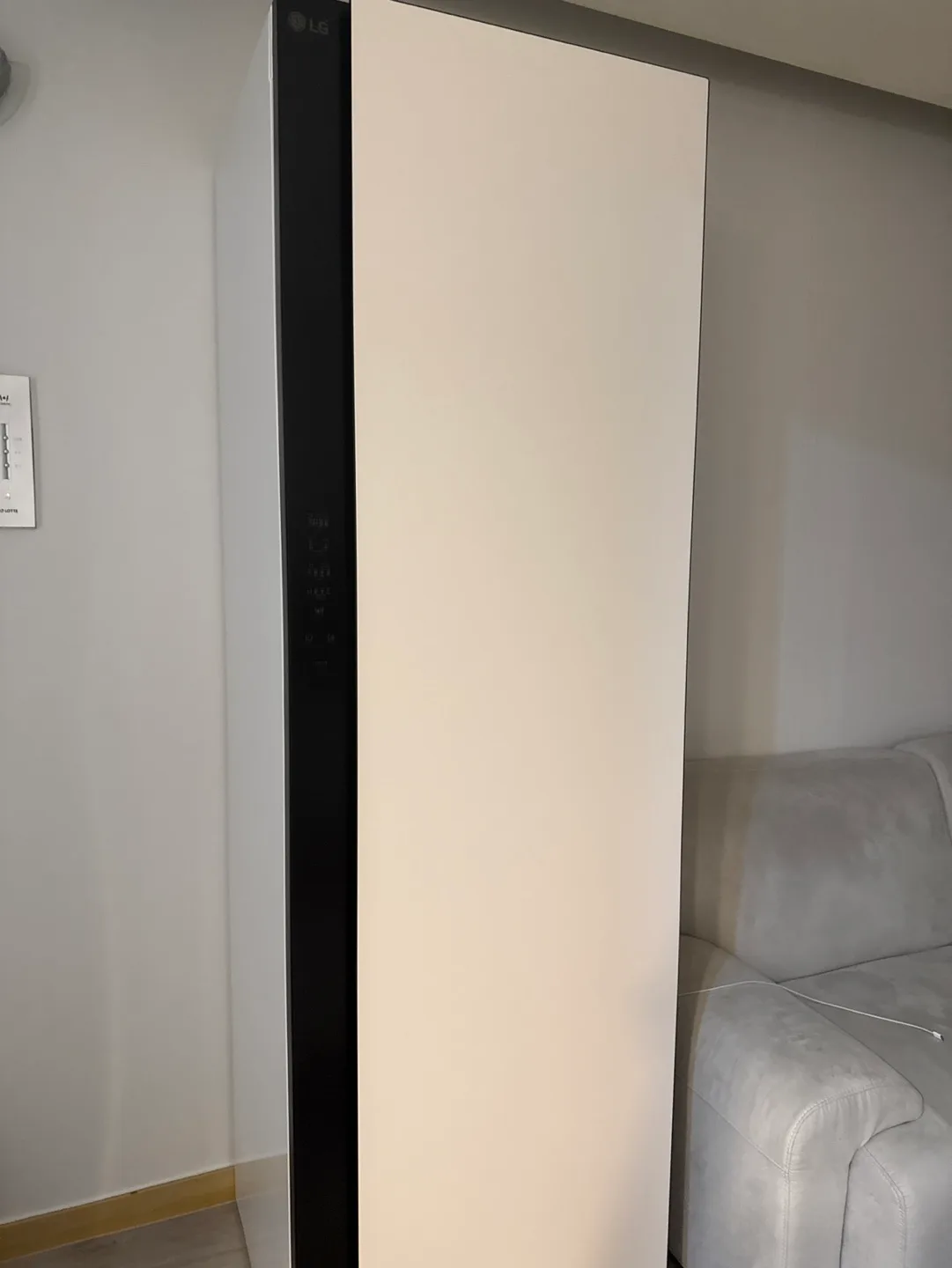 Lg 스타일러 새상품 팔아요.