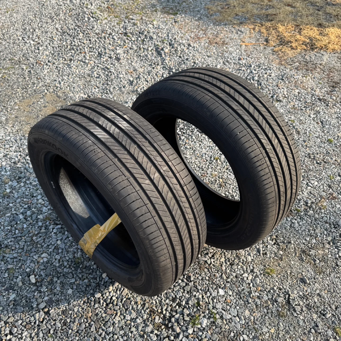 S급 중고 한국타이어 2짝 세트(23년 6월 생산 VENTUS S2 AS / 235 43 23)