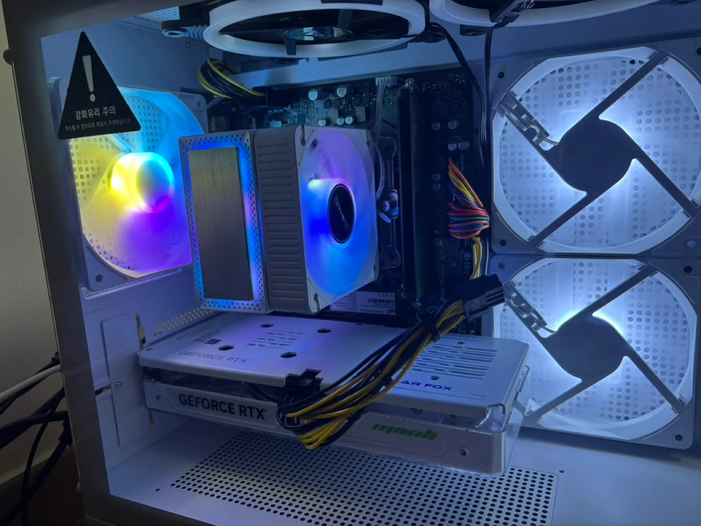 초중고 게이밍 pc옵치발로피파롤배그