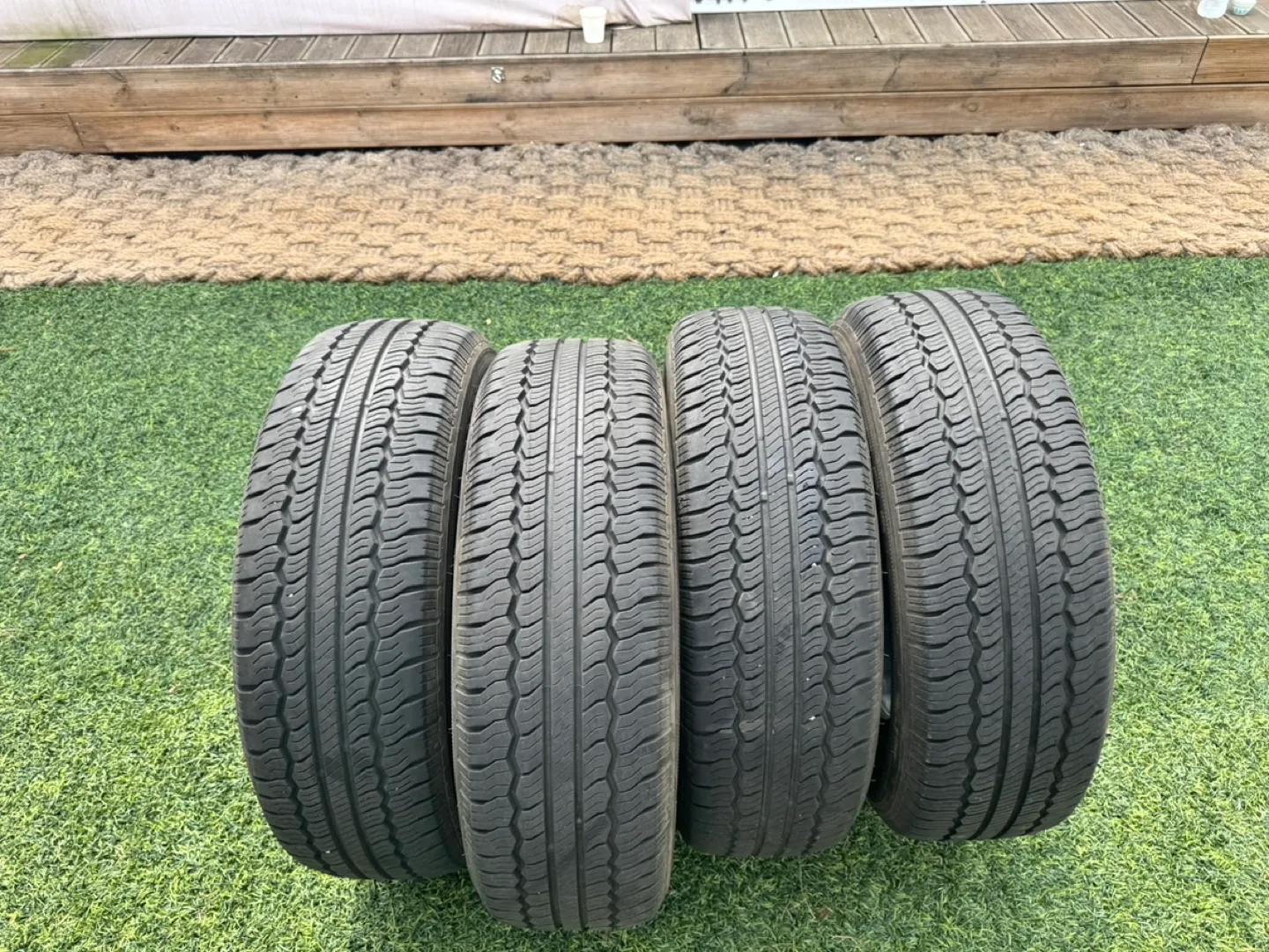 중고타이어 215/70R/16c