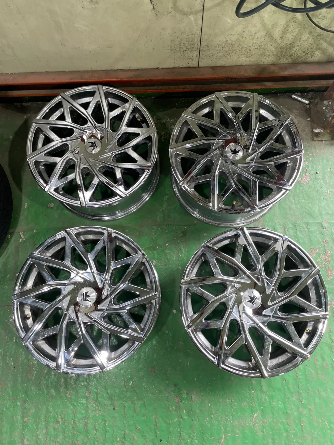 중고 휠 팝니다