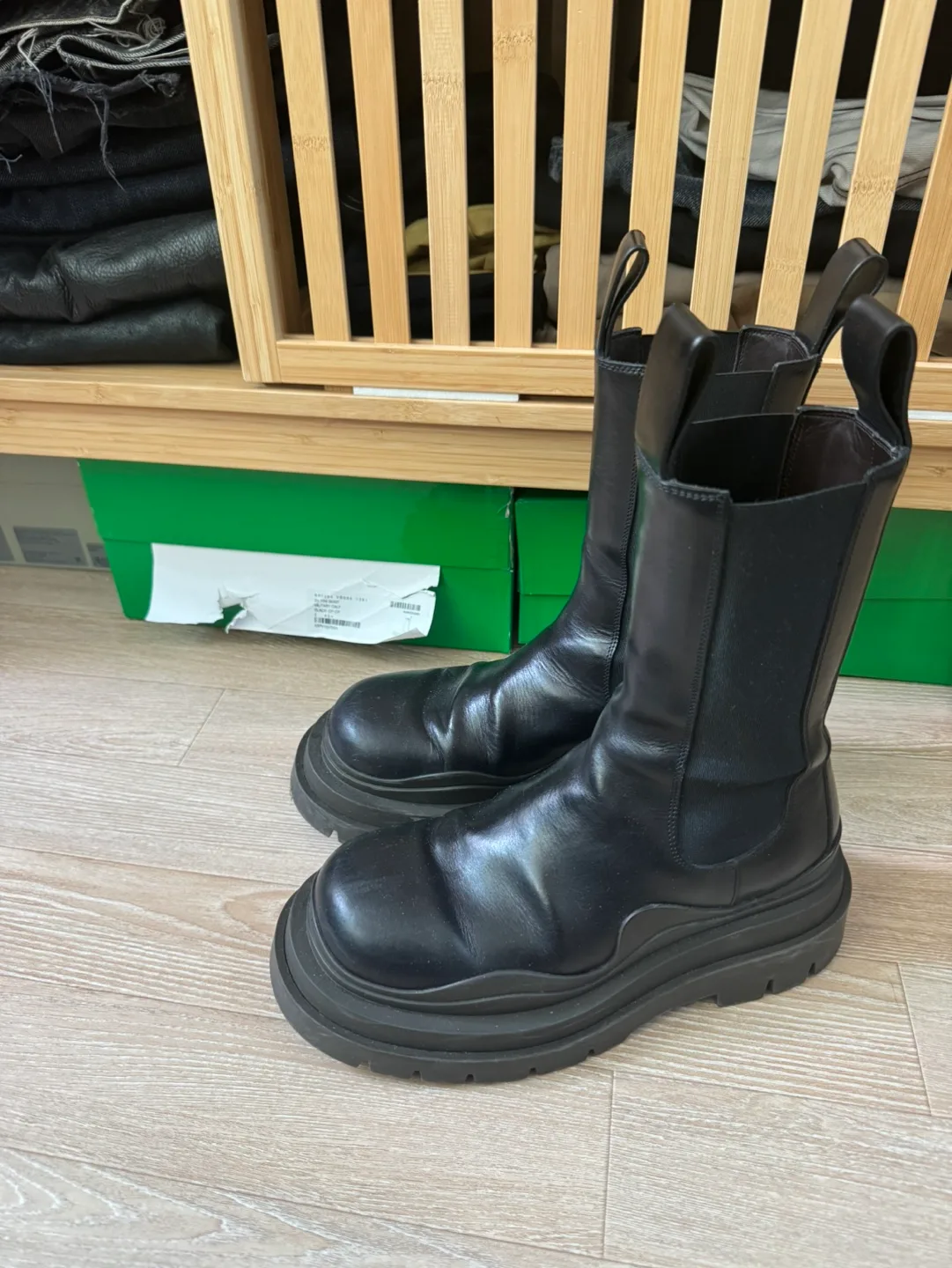 보테가 베네타 블랙캠핑 부츠 40.5