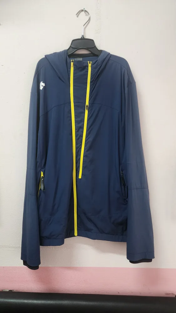 데상트후드집업바람막이