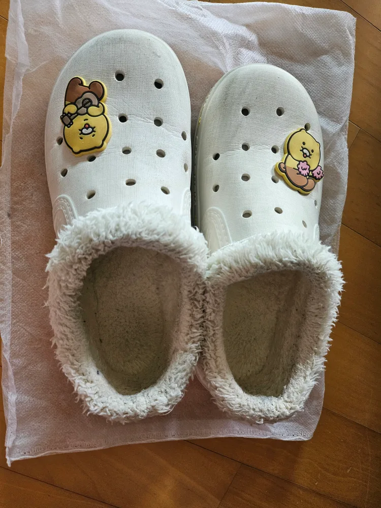 춘식이 털 실내화(방한, 겨울용) 230 - 사용감 있음