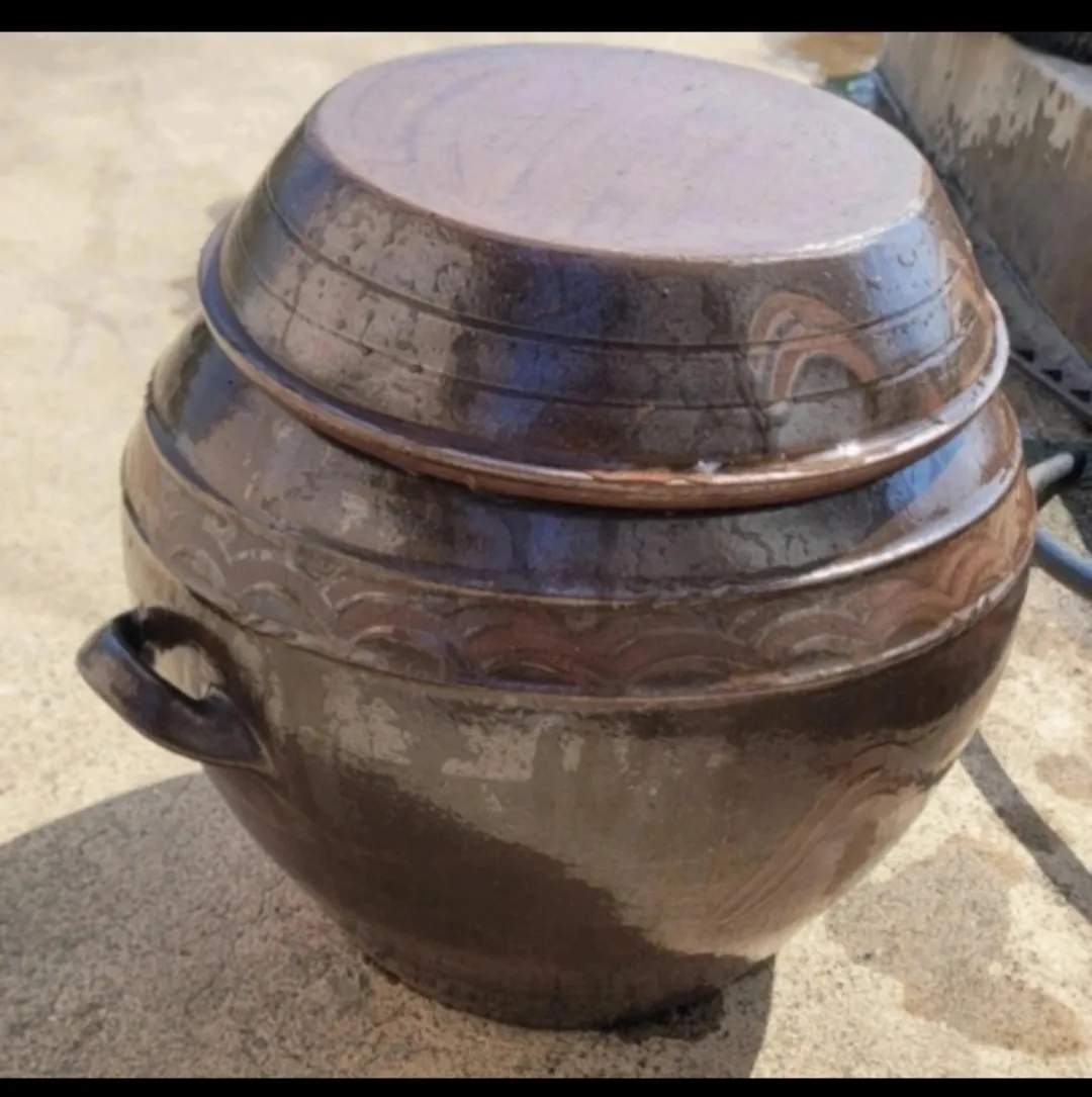 중고/국산(해남 땅끝마을) 항아리 한 말짜리/최종 가격