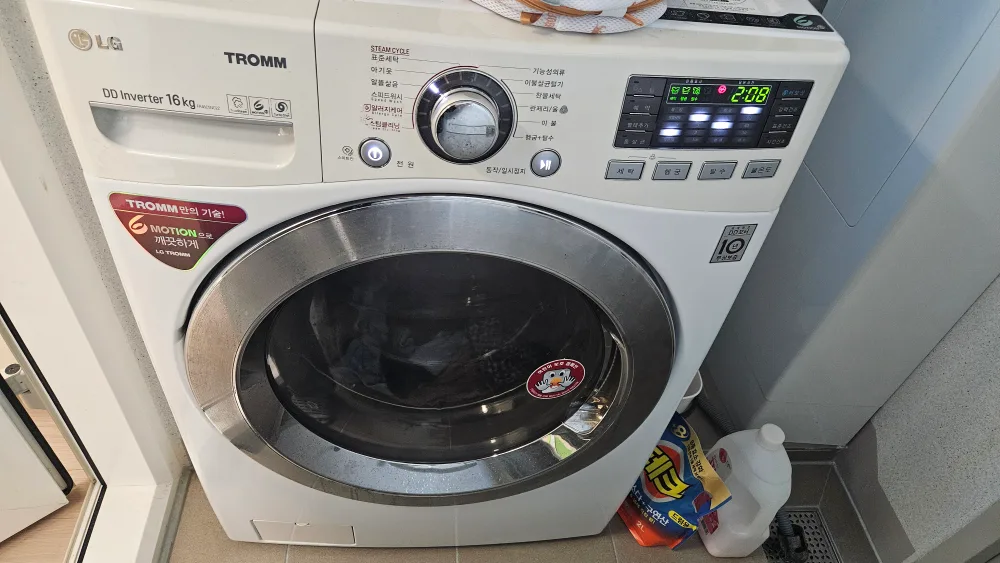 엘지 16키로 드럼 세탁기 판매합니다~