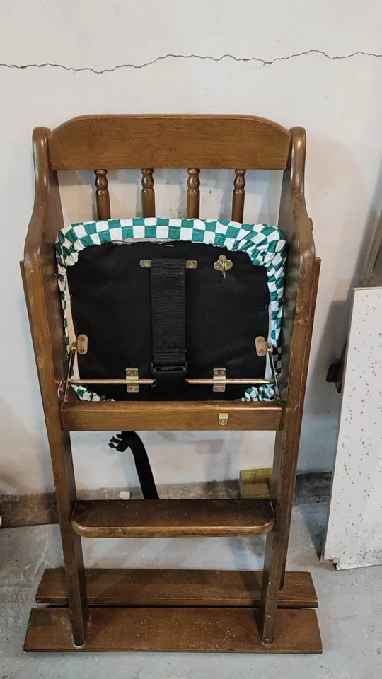 중고 아기 식탁의자