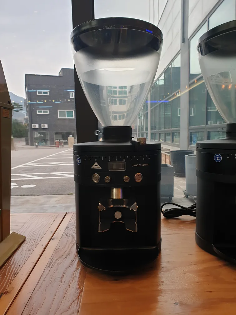 말코닉 MAHLKONIG K30 VARIO AIR 바리오 에어 에스프레소 드립 업소용 그라인더 중고