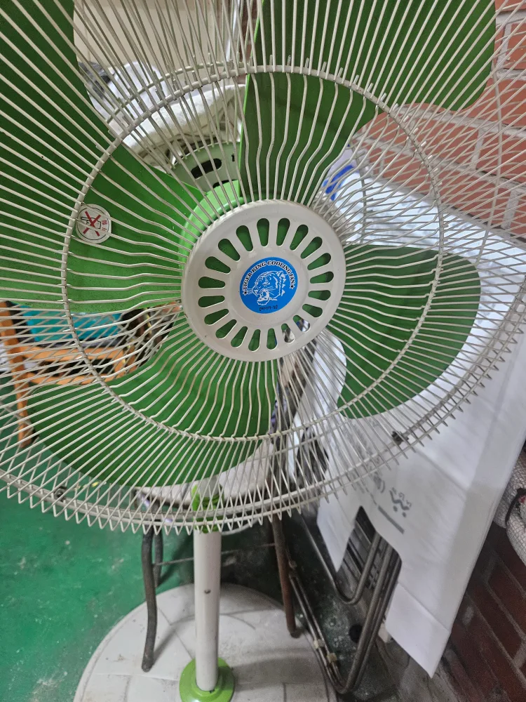 중고 24인치 산업용 선풍기  팔아요