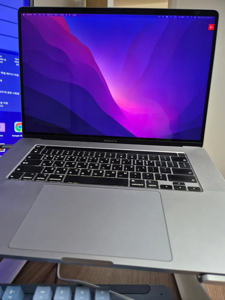 2019 맥북프로 i9 / 32GB / SSD 512GB / 16인치 / CTO