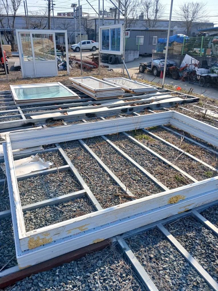 중고 하이샷시 판매합니다.두세트입니다.