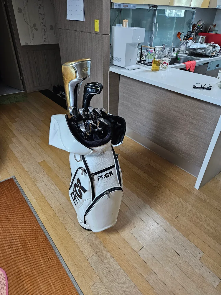 중고골프채.캐디백 사게팝니다.