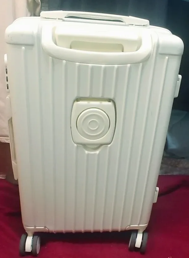 여행용 캐리어 크림색 20인치