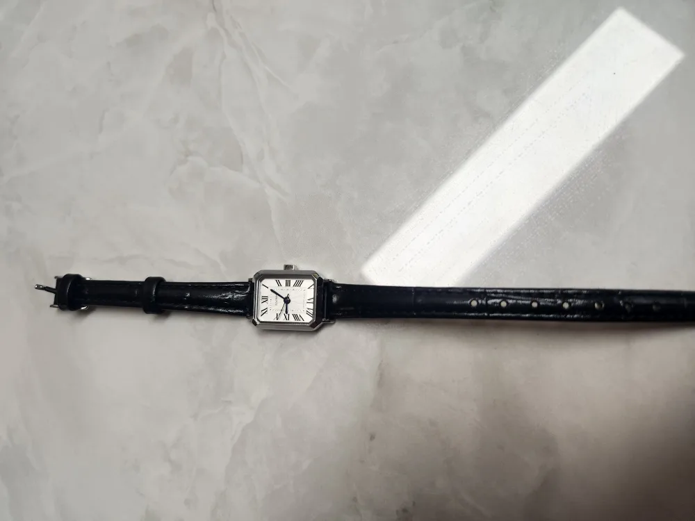 로이드 시계 판매합니다