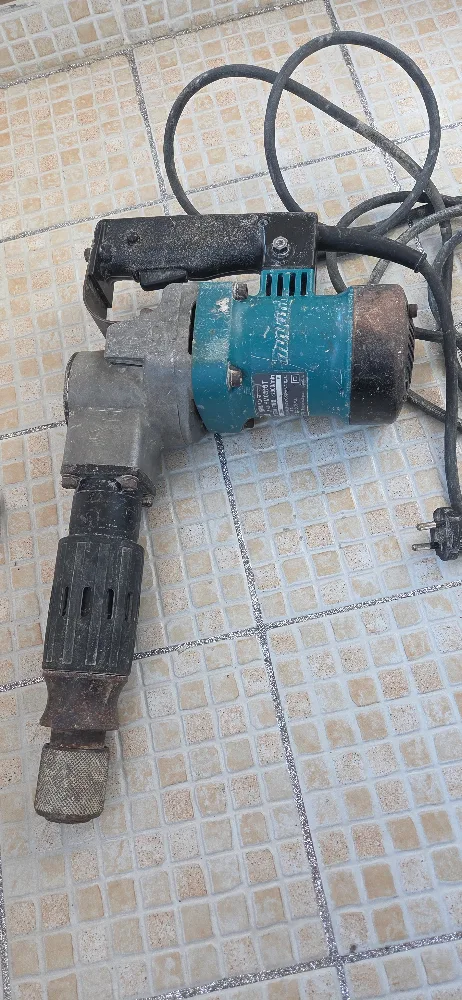 마끼다 파괴해머 드릴 HMO720T