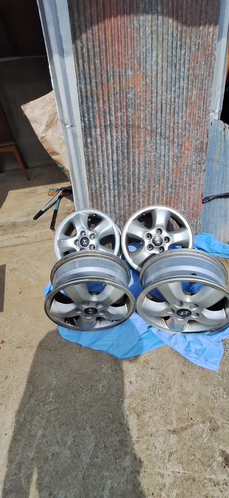 싼타페sm 16인치 중고휠4ea