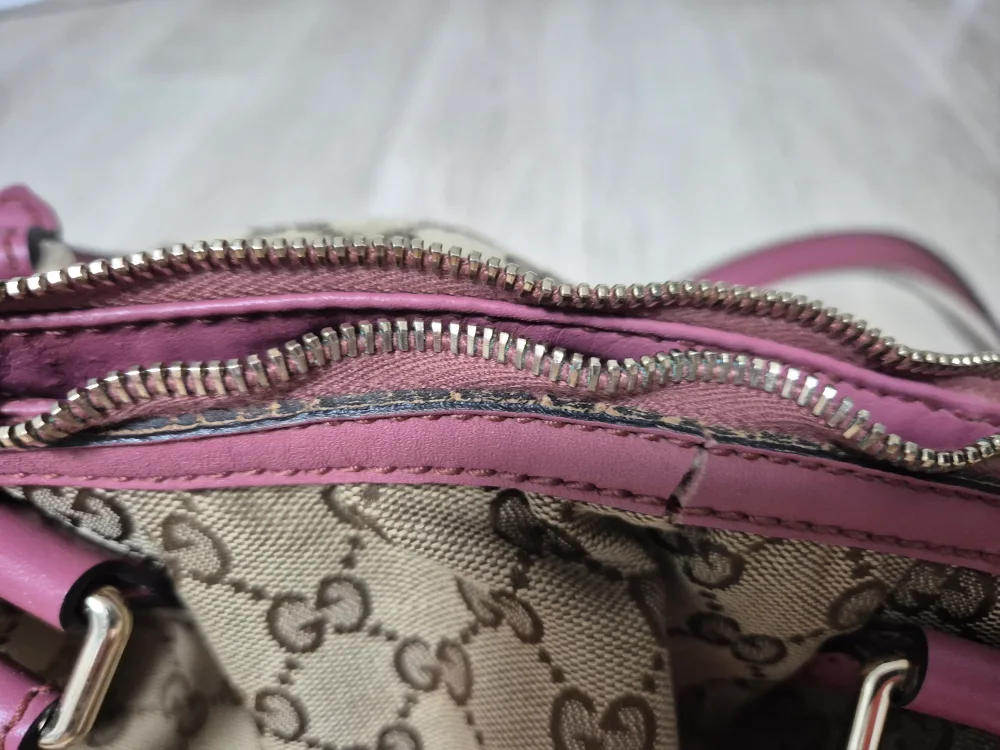 구찌 중고입니다 (밀라노 직구입)