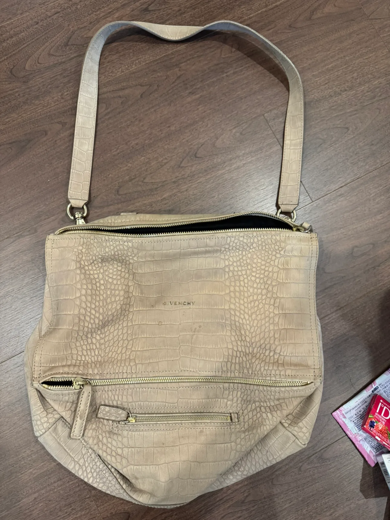 [정품중고] 지방시 판도라백 라지