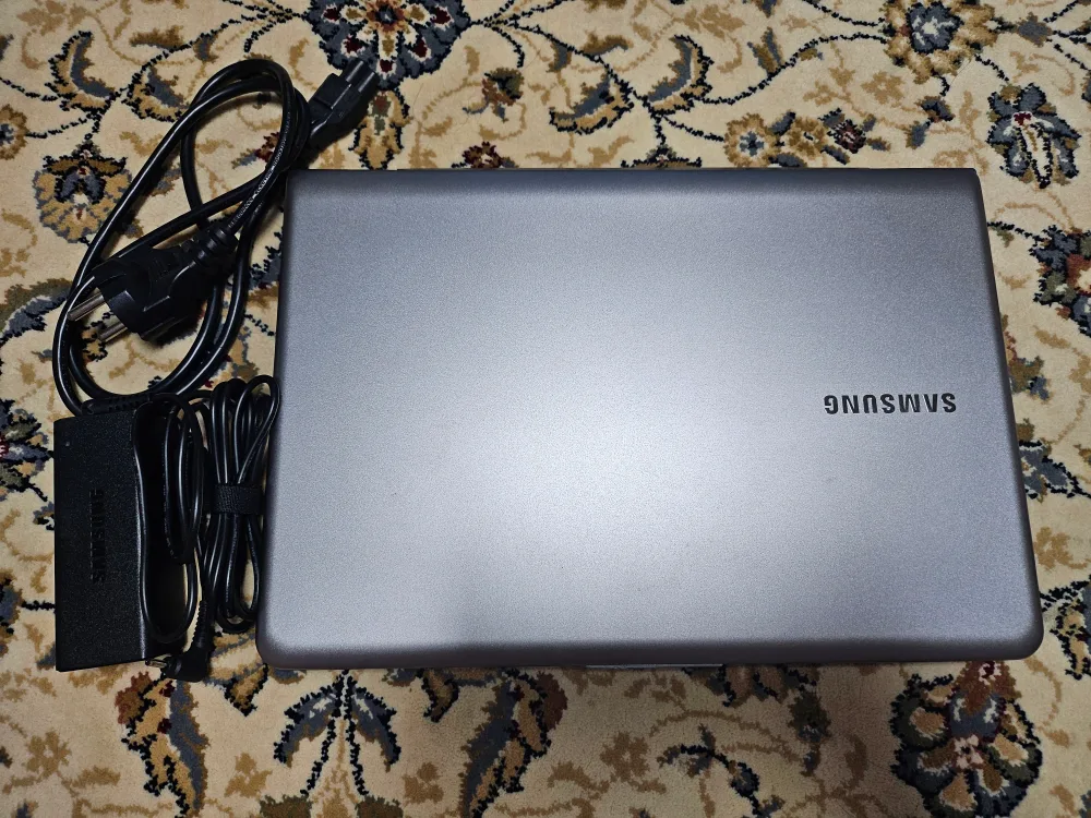 중고 노트북 판매합니다