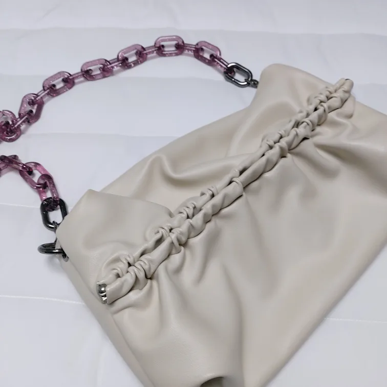 세이모온도 숄더백