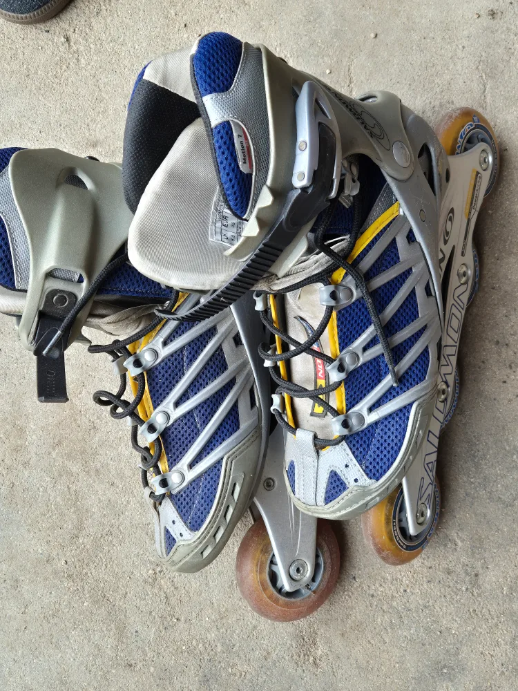 2차가격내림)솔로몬 롤러블레이드 24.5