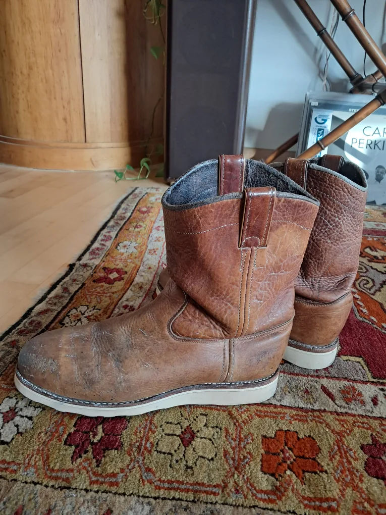 빈티지 치페와 부츠