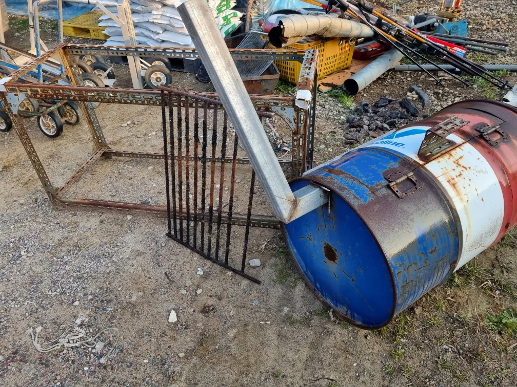 중고 철제 선반 및 드럼통 고기굽기 화로