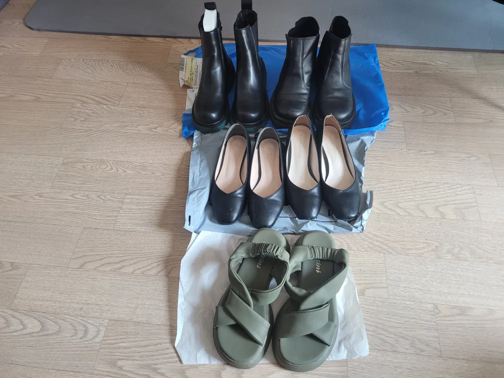 여성 앵클부츠 2개 구두 2개 샌들 1개 세트