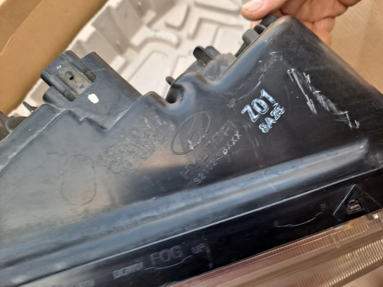 현대 에쿠스 모델명 92102-3BXXX 헤드라이트 중고 팔아요